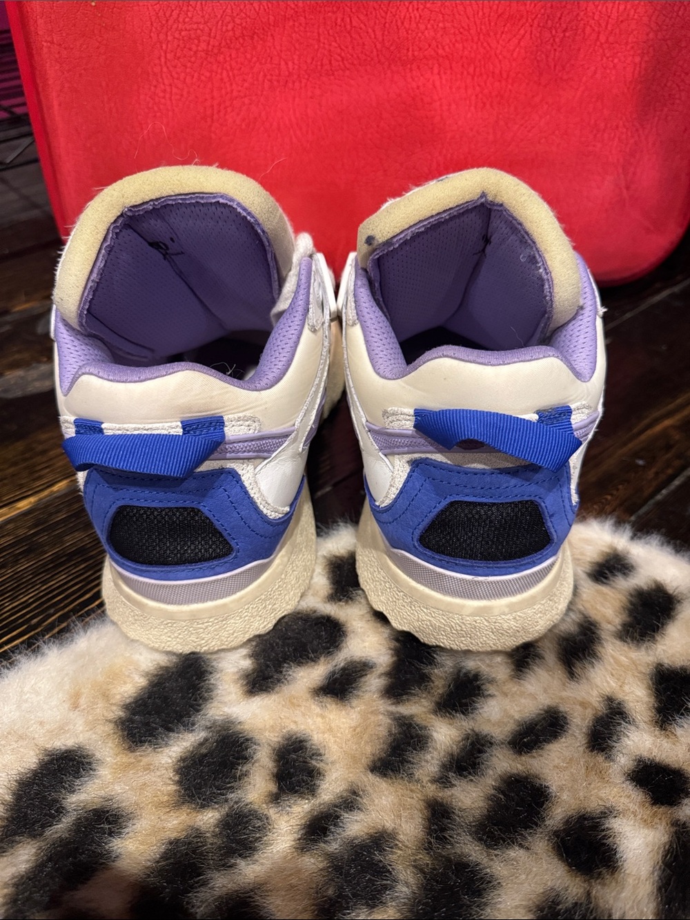Off-White Cream and Purple Low-Top Sneakers - Picture 5 of 9